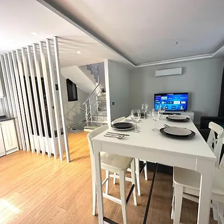 Modus Semi-detached *